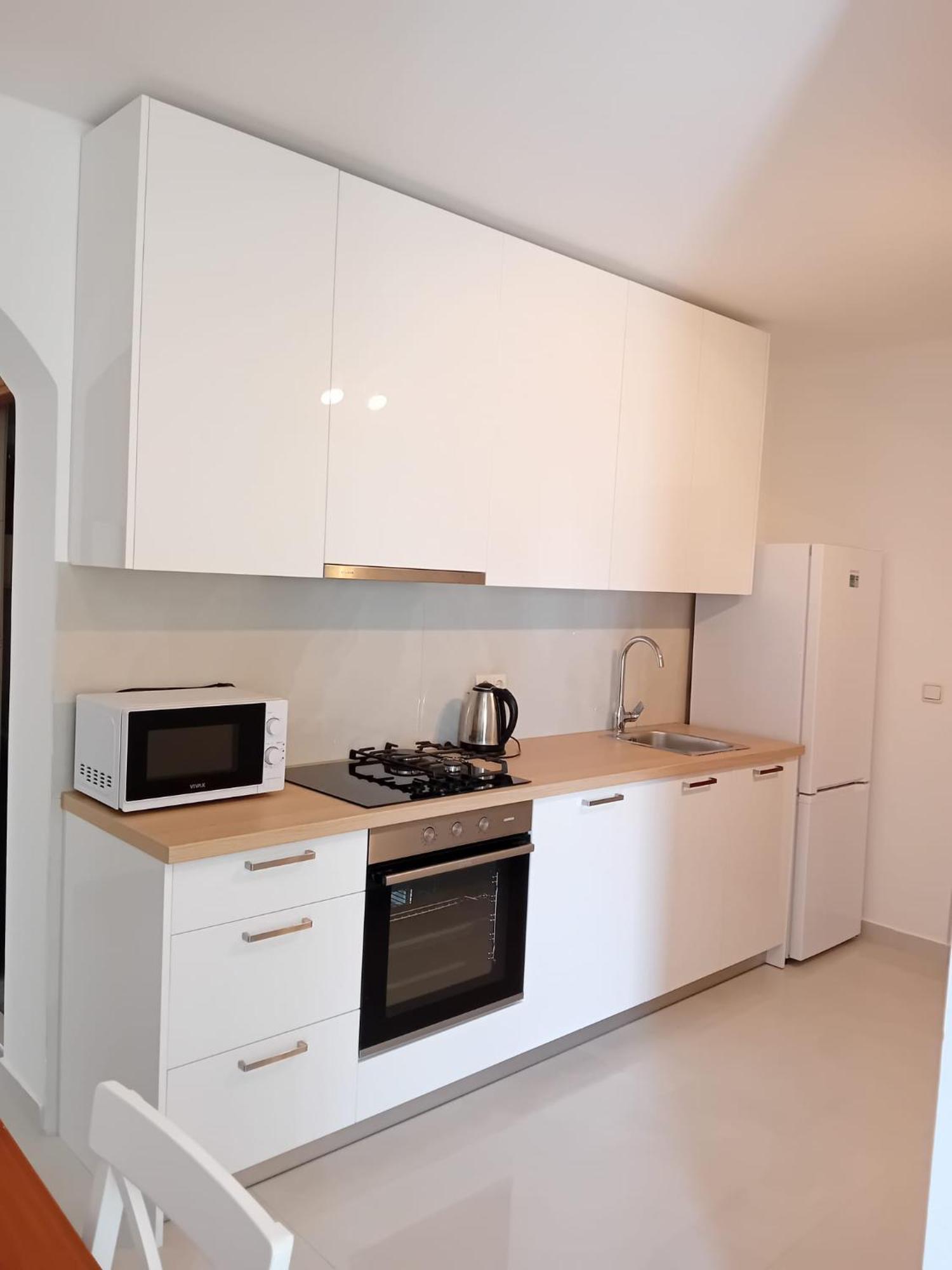 Apartments And Rooms Nikola Омиш Экстерьер фото